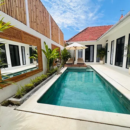 Beach Bliss: 4-Bed Villa Melodia, Canggu